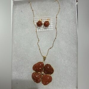 Goldstone Set